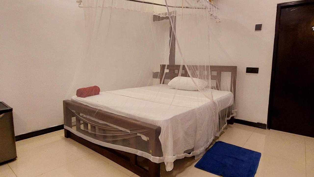 היקדואה Bandulas Beach House מראה חיצוני תמונה