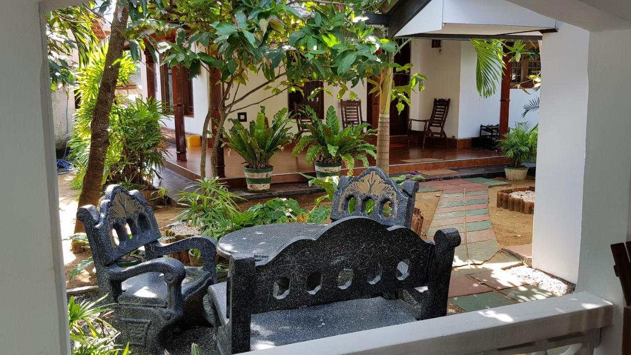 היקדואה Bandulas Beach House מראה חיצוני תמונה