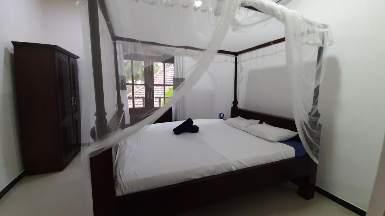 היקדואה Bandulas Beach House מראה חיצוני תמונה