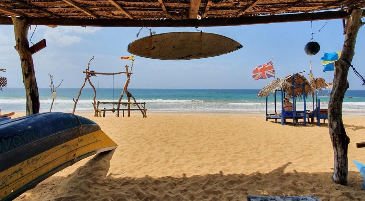 היקדואה Bandulas Beach House מראה חיצוני תמונה