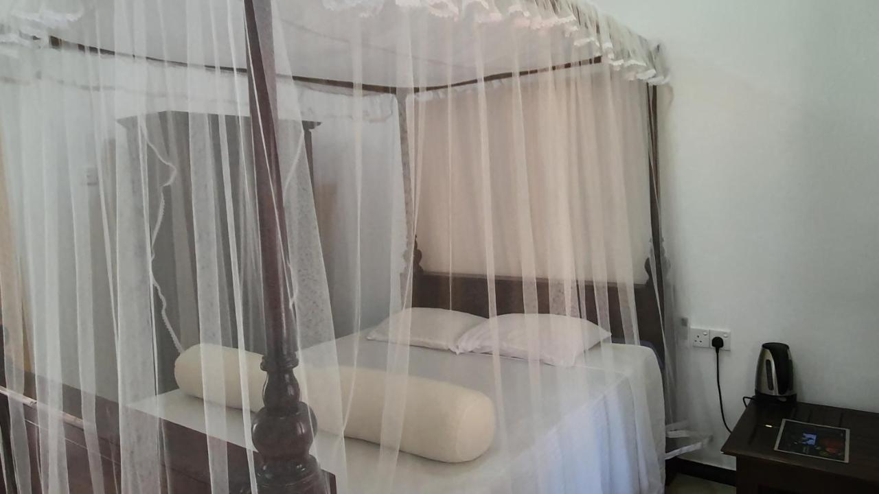 היקדואה Bandulas Beach House מראה חיצוני תמונה